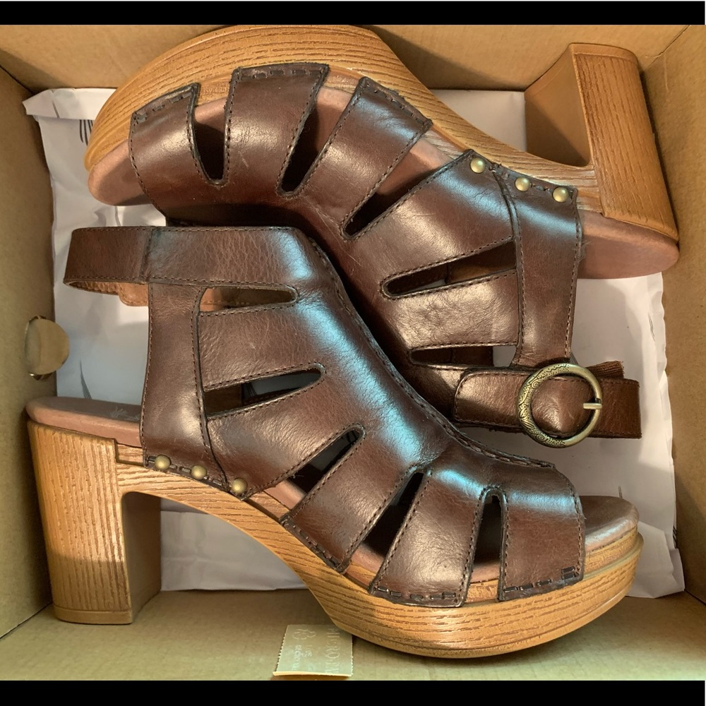 Dansko Demetra 38 in Teak